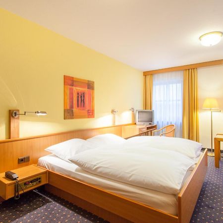 Hotel Restaurant Jaegerhof Weisendorf Camera foto